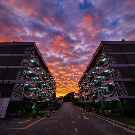 Zaque'S Hotel Sungai Petani Exteriör bild